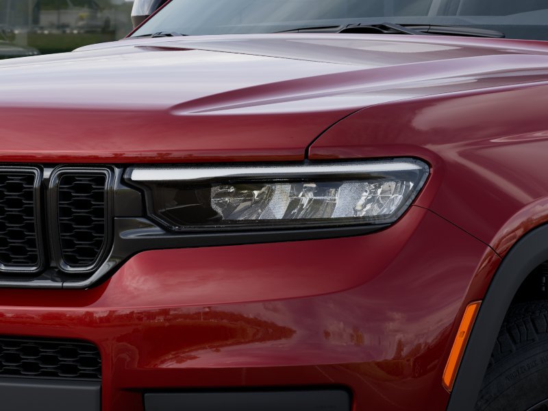 New 2025 Velvet Red Pearl-Coat Exterior Paint Jeep Altitude image 34