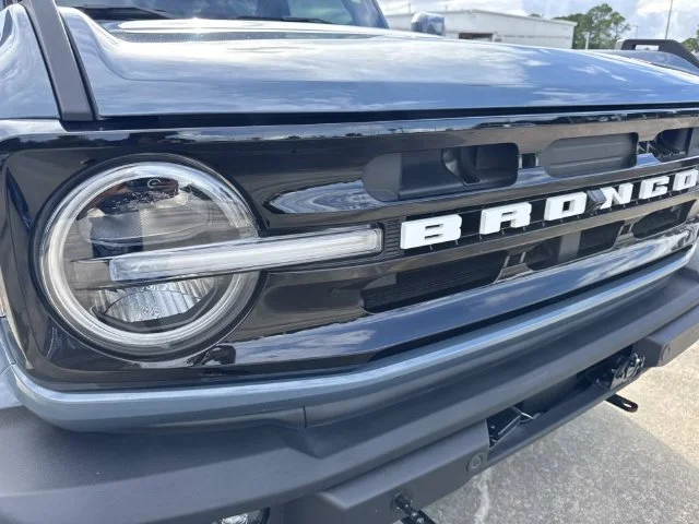 Used 2024 Gray Ford Outer Banks image 4