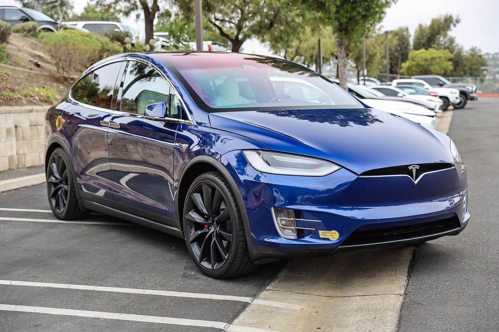 Used 2020 Deep Blue Metallic Tesla Performance image 3