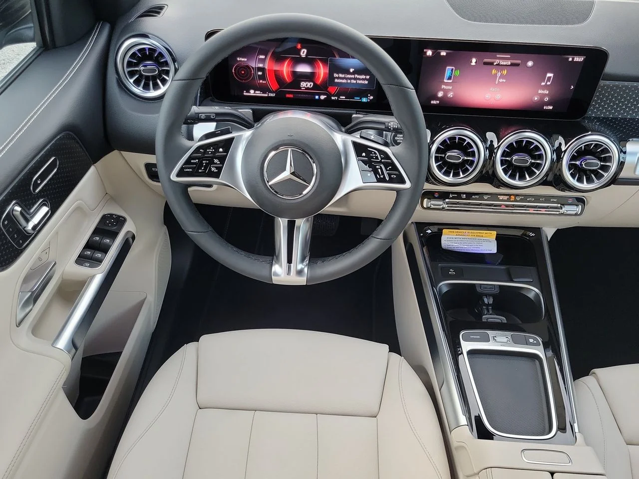 New 2026 Night Black Mercedes-Benz GLB 250 image 15