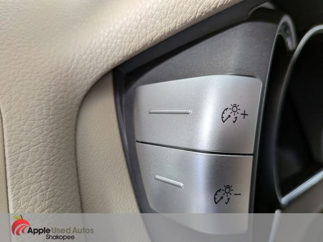 Used 2013 Brown Nissan LE image 39