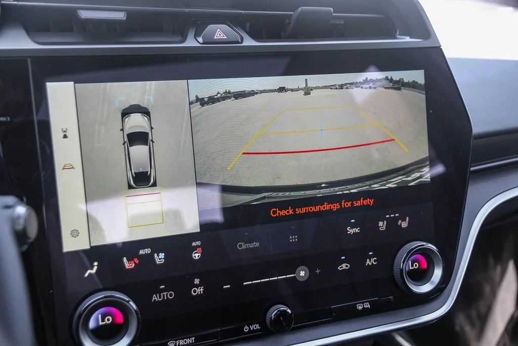 New 2026 Iridium and Black Onyx Lexus  550e F SPORT AWD image 23
