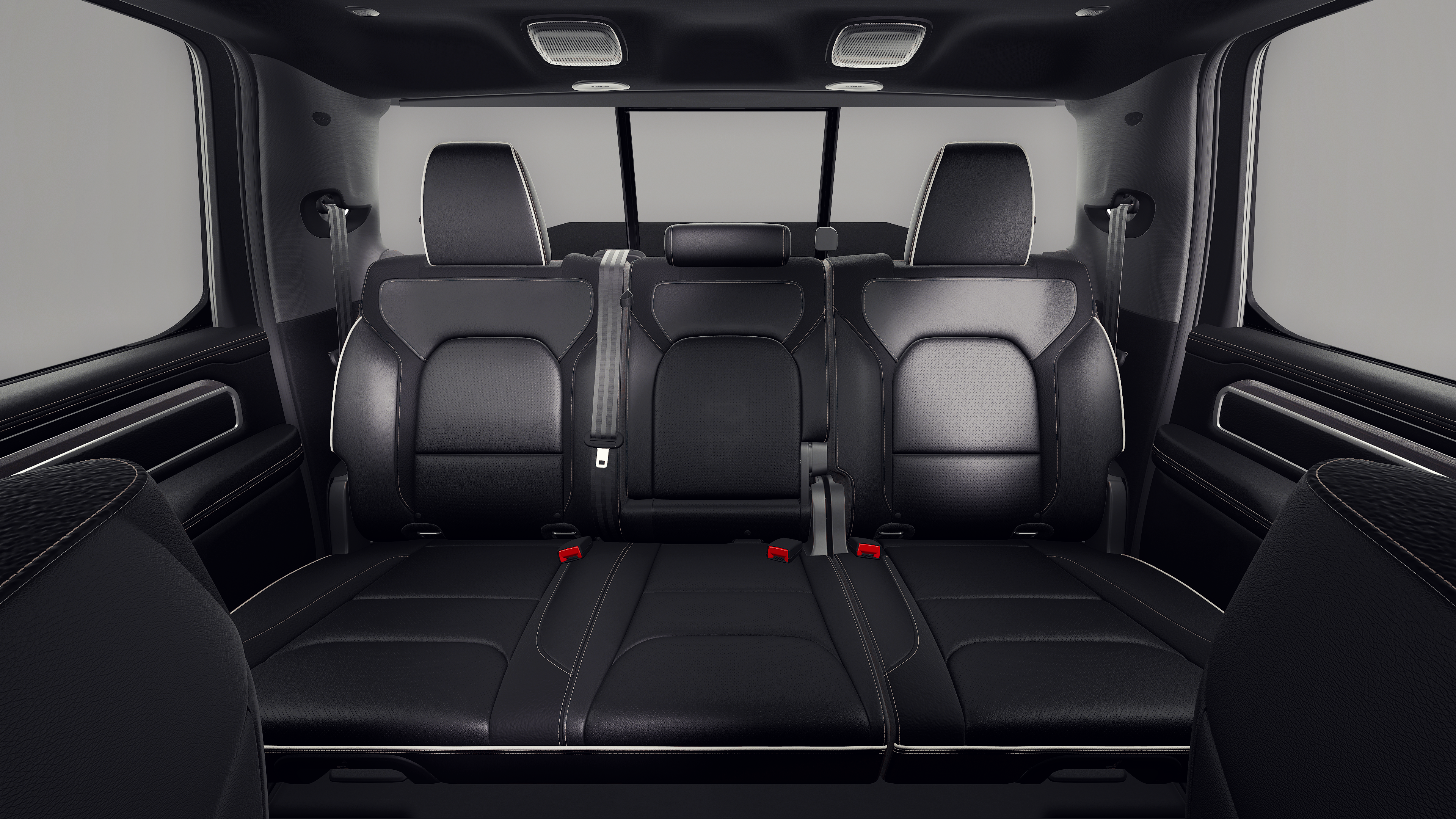 New 2027 Diamond Black Crystal Pearl-Coat Exterior Paint RAM LARAMIE image 29