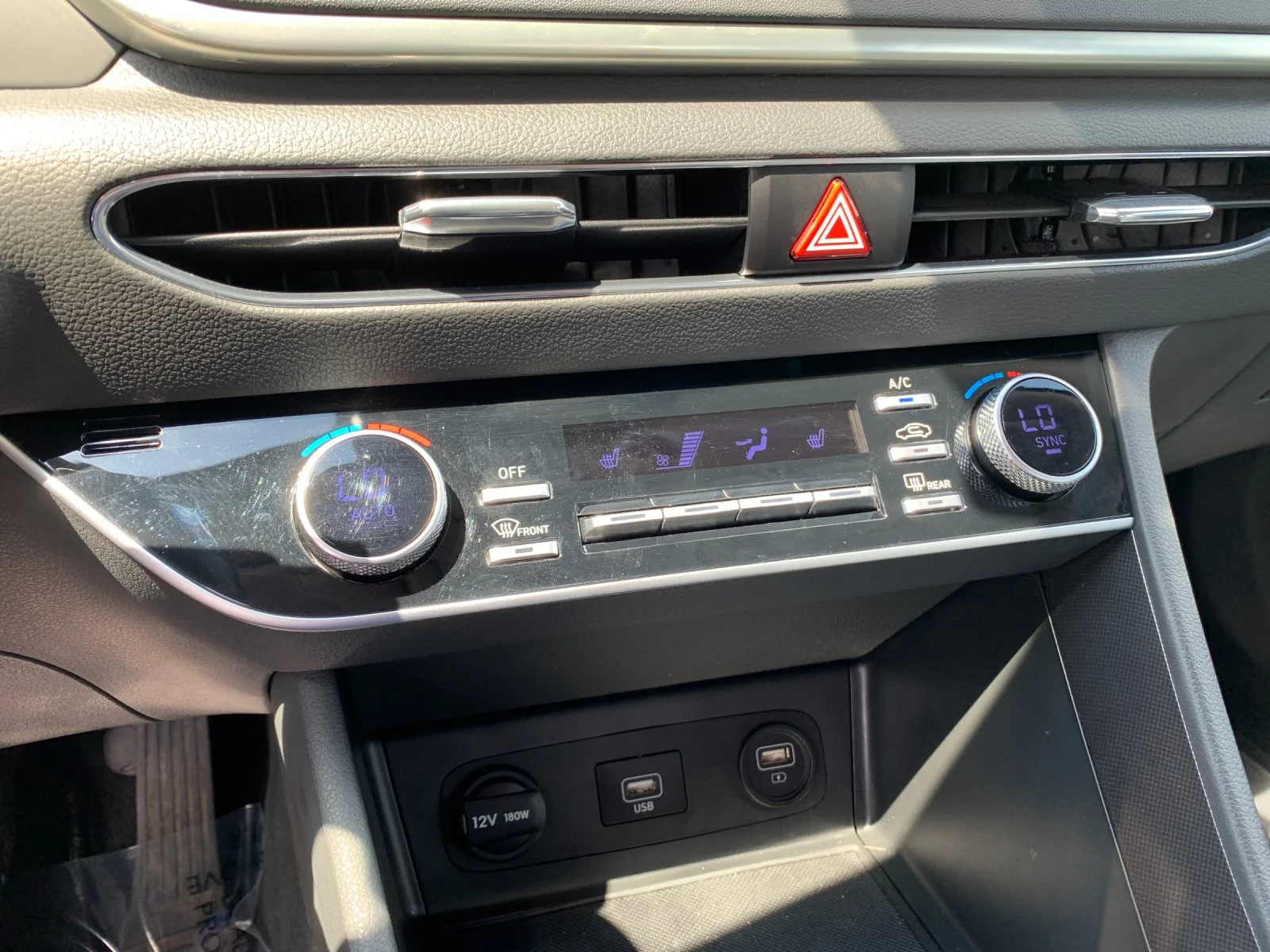 Used 2023 Silver Hyundai SEL image 22