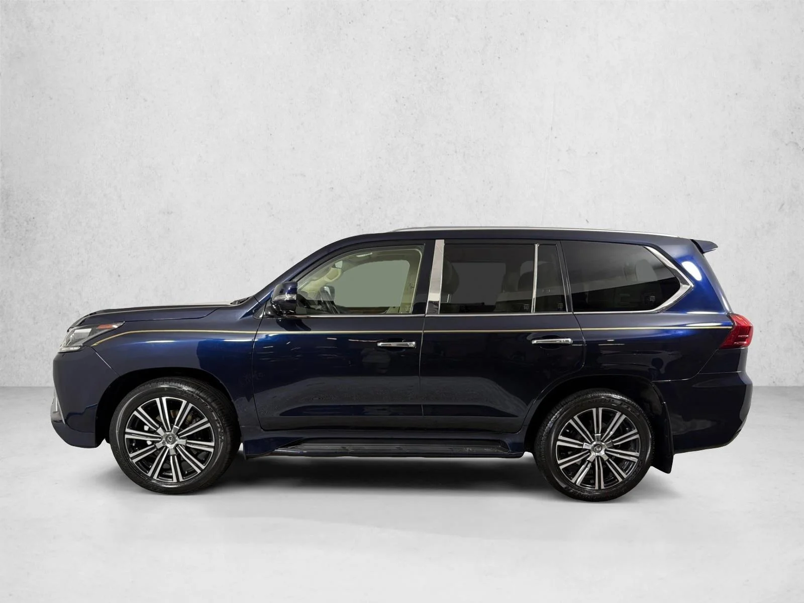 Used 2019 Blue Lexus LX 570 image 15