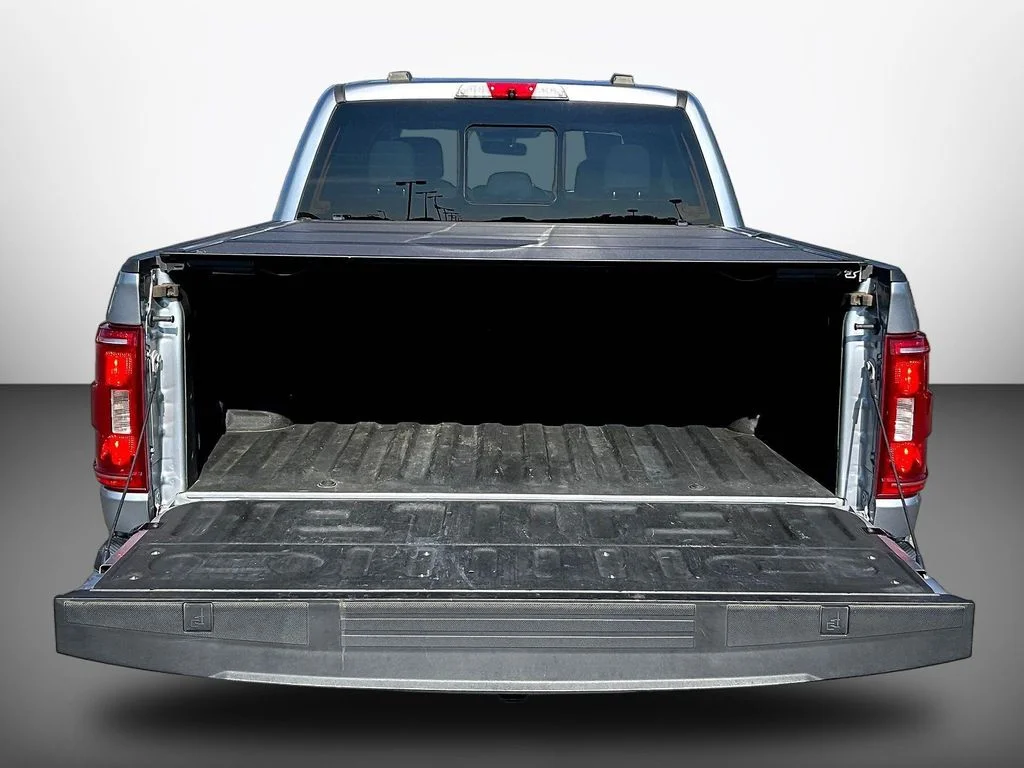Used 2022 Silver Metallic Ford XLT image 7