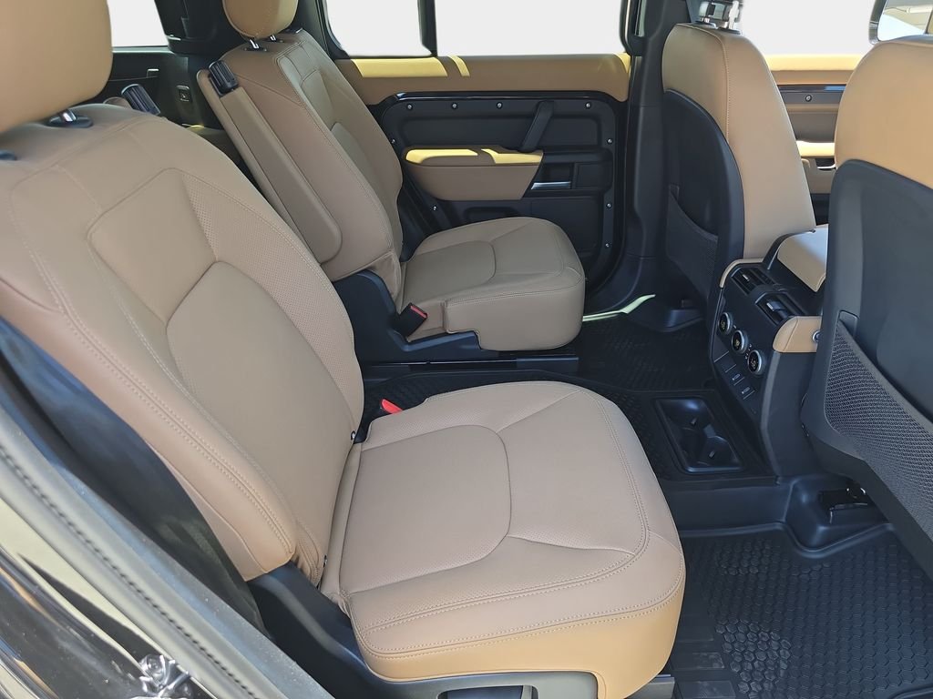 New 2026 Black Land Rover S image 11