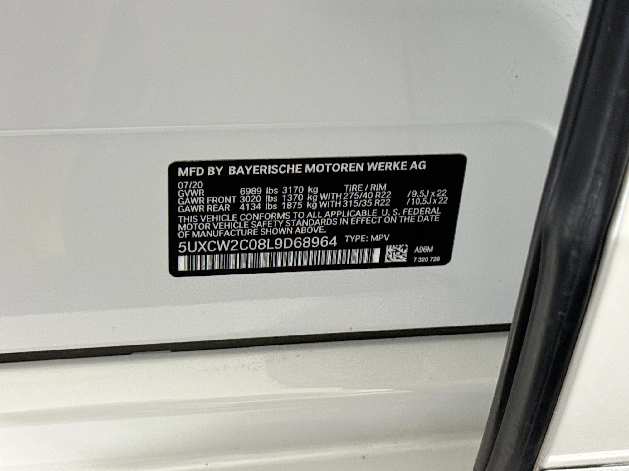 Used 2020 Mineral White Metallic BMW xDrive40i image 36