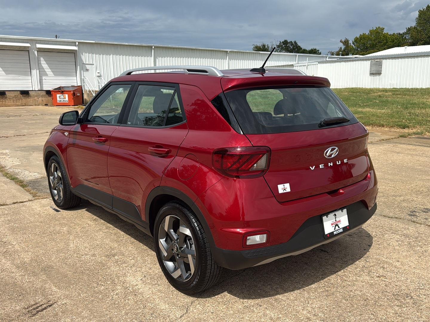 Used 2025 Ultimate Red Hyundai Limited image 5