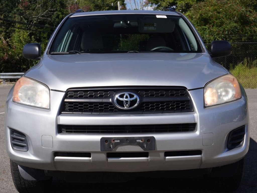Used 2011 Silver Toyota Base image 6