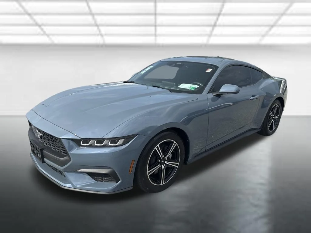 Used 2025 Blue Ford EcoBoost image 9