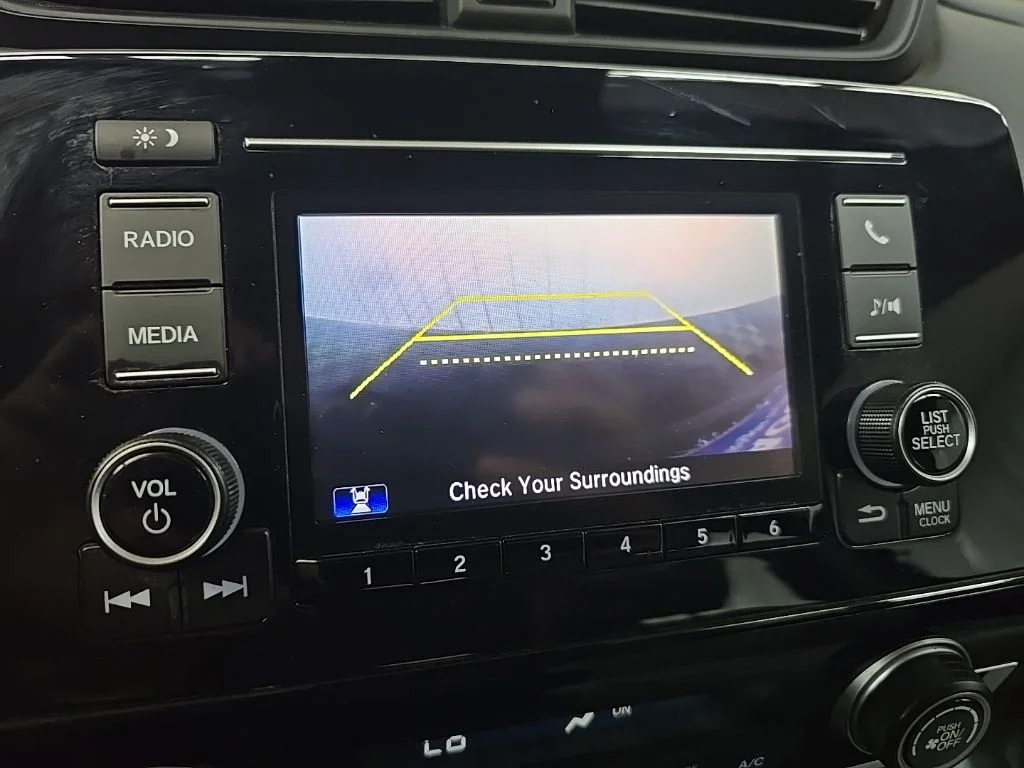 Used 2020  Honda LX image 23