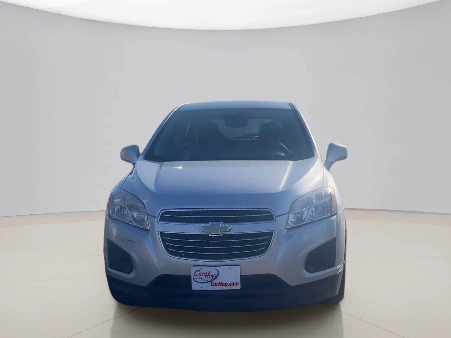 Used 2015 Silver Chevrolet LS image 8