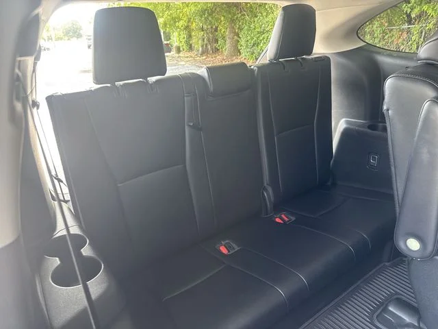Used 2022  Toyota Platinum image 12