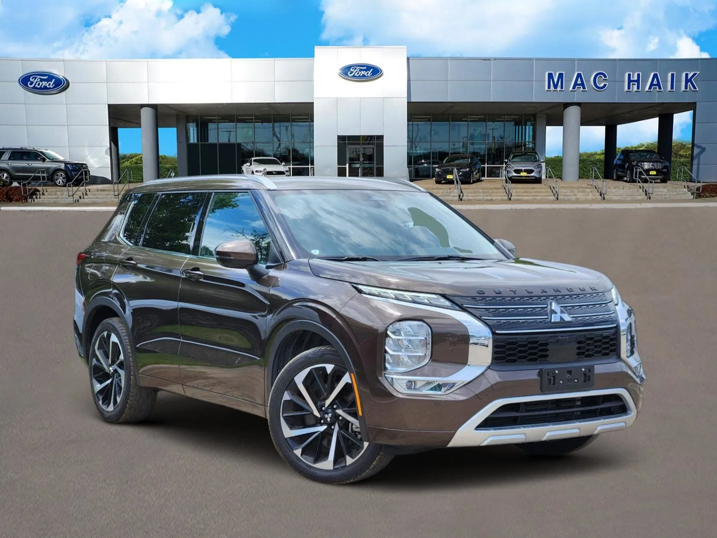 Used 2024 Brown Mitsubishi SEL image 1