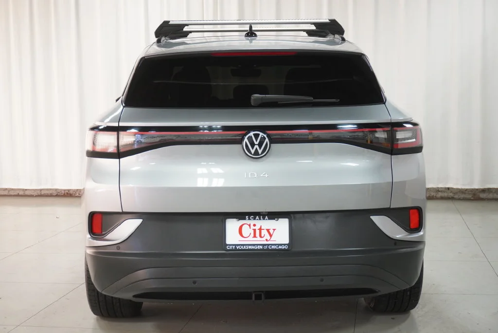 Certified Used 2023 Silver Mist Metallic Volkswagen Pro S image 15