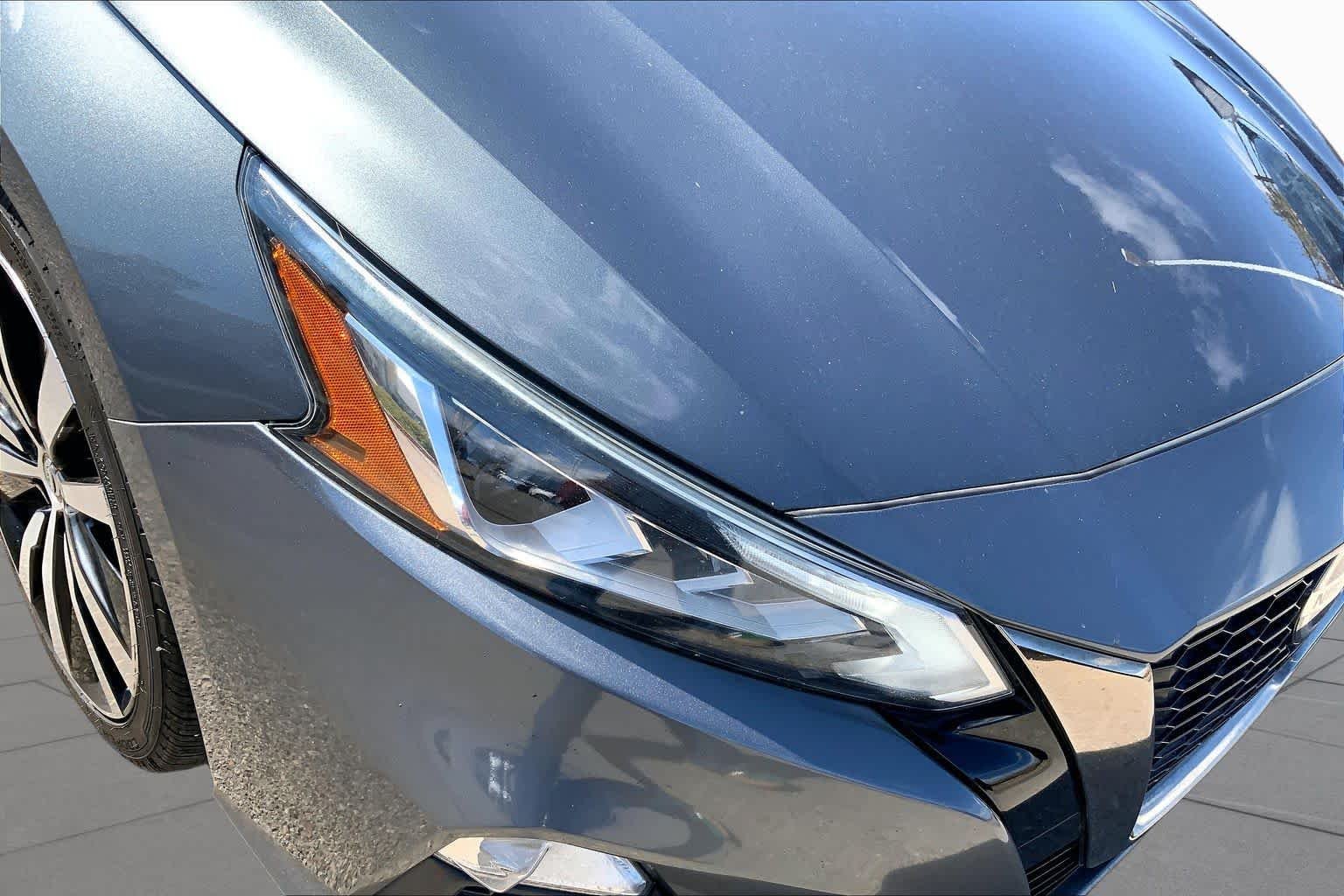 Used 2020 Gun Metallic Nissan 2.5 SR image 27