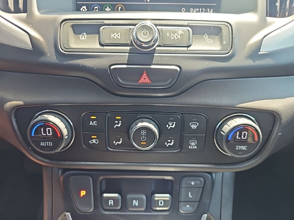 Used 2020 Gray GMC SLE image 18