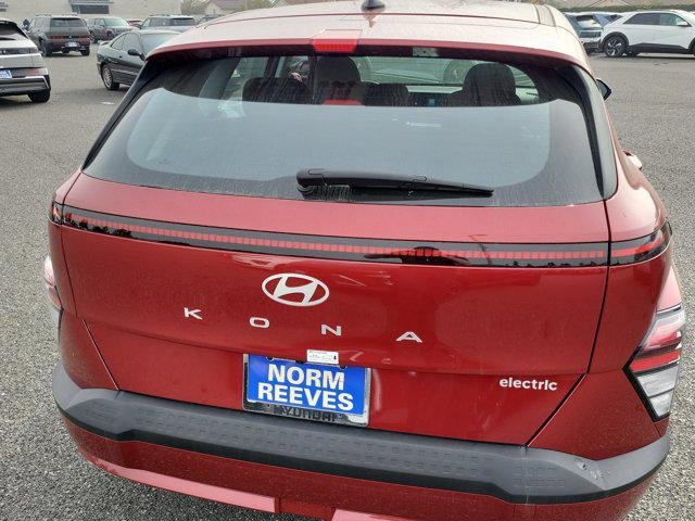 New 2025 Ultimate Red Metallic Hyundai SE image 17