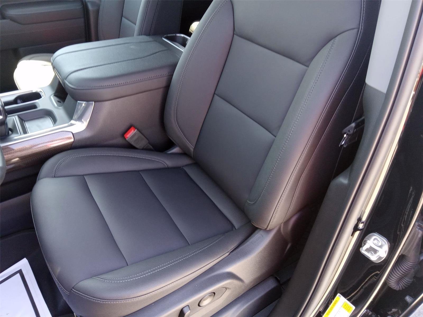 2026 Chevrolet Silverado 1500 LT Trail Boss - Photo 10
