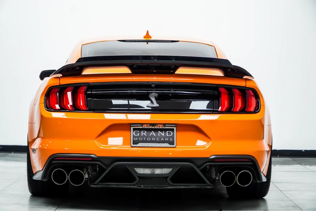 Used 2021 Orange Ford Shelby GT500 image 20