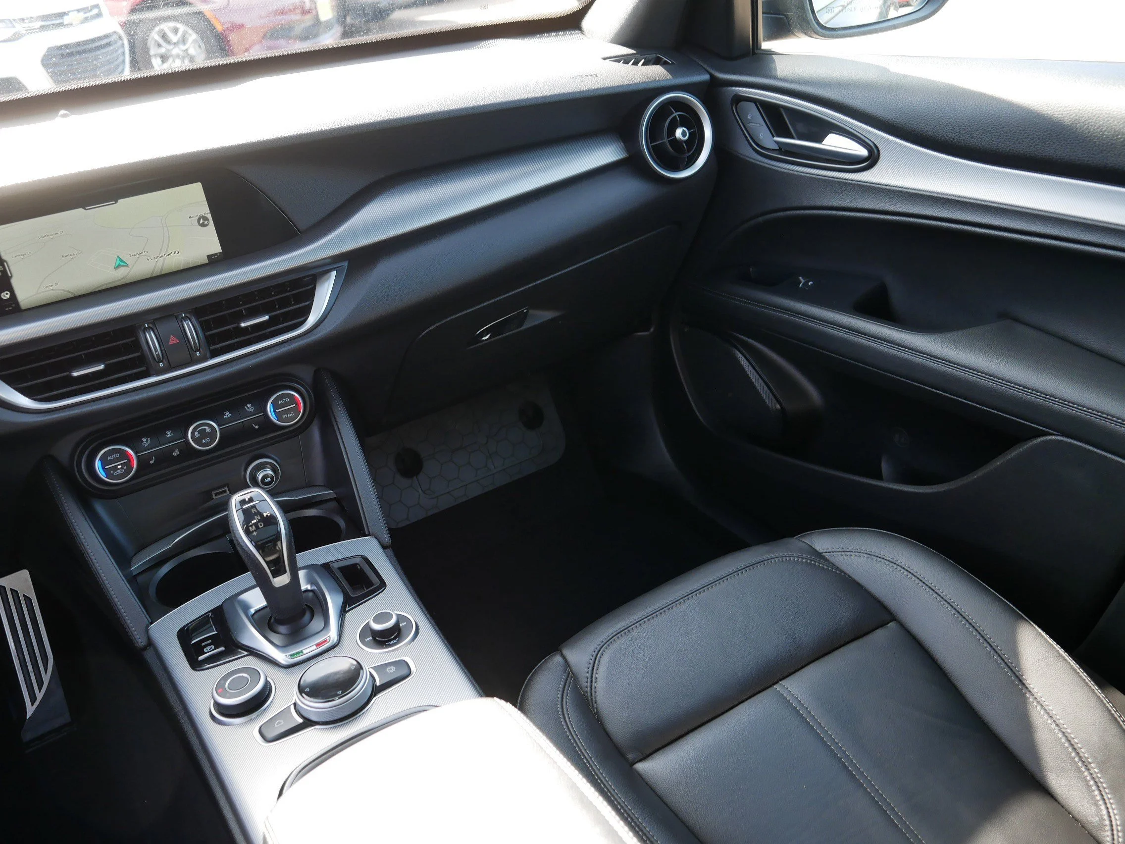 Used 2025 Vesuvio Gray Metallic Alfa Romeo AWD SPRINT image 11