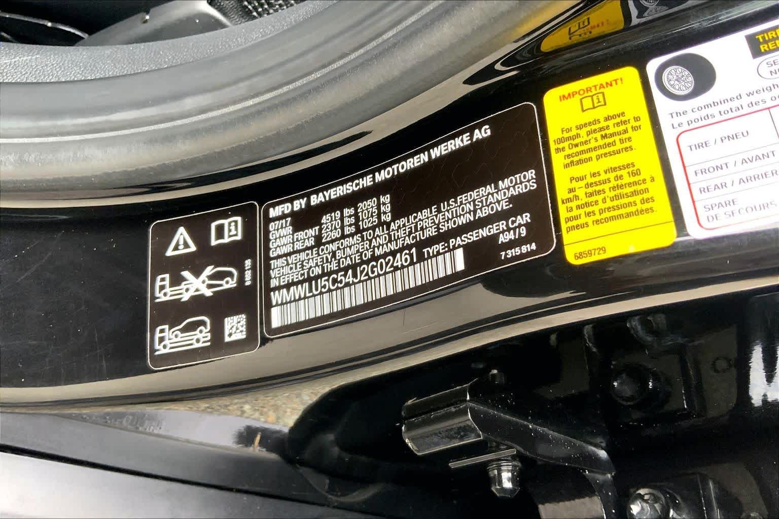 Used 2018 Midnight Black Metallic MINI Cooper S image 31