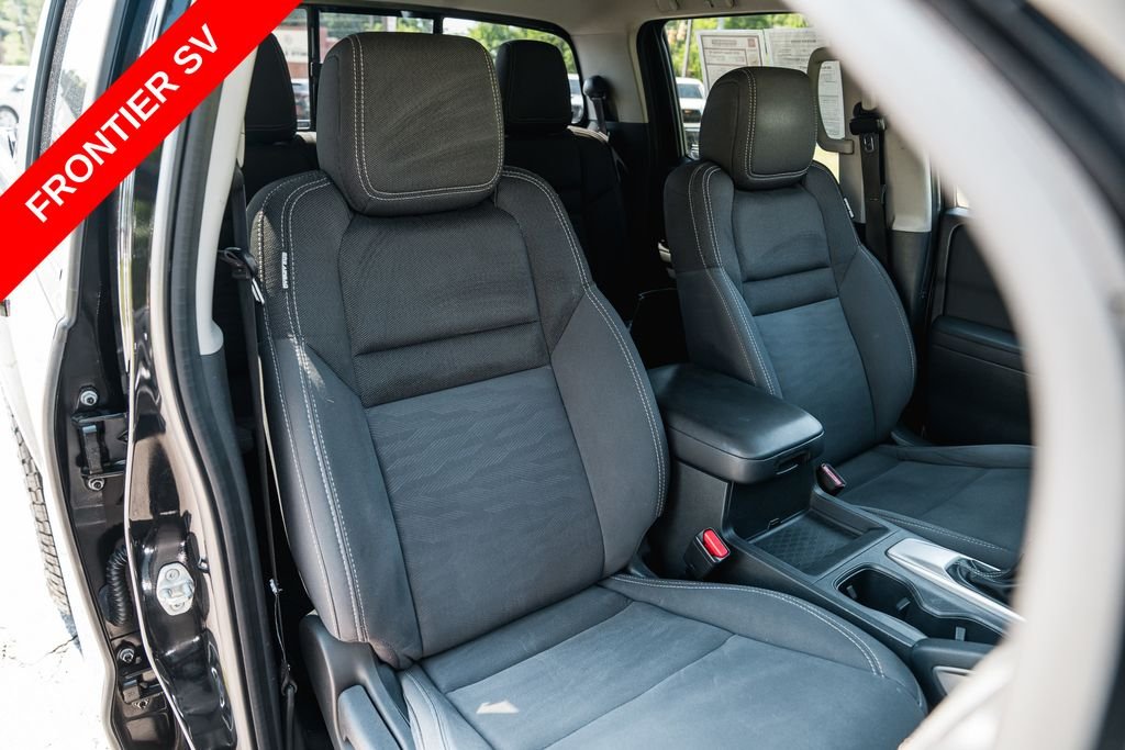 Used 2022 Super Black Nissan SV image 29