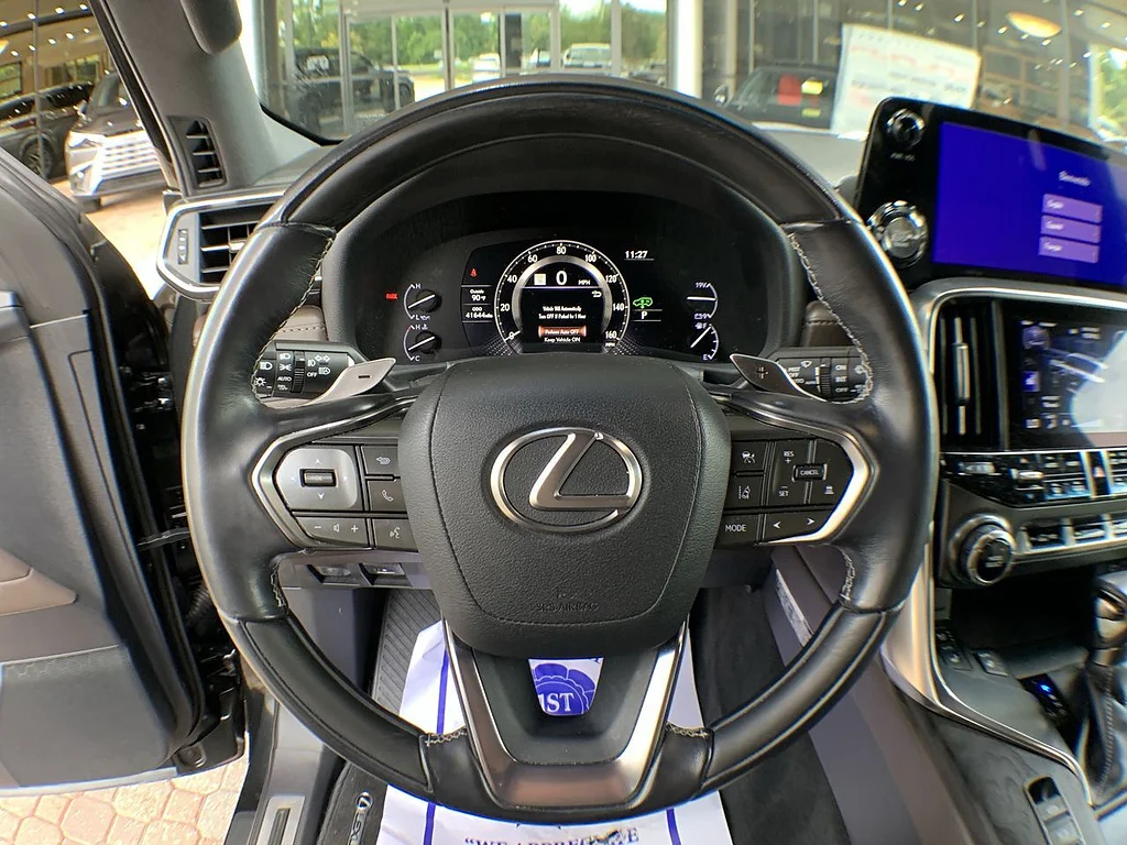 Used 2023 CAVIAR/PEPPER Lexus 600 Luxury image 14