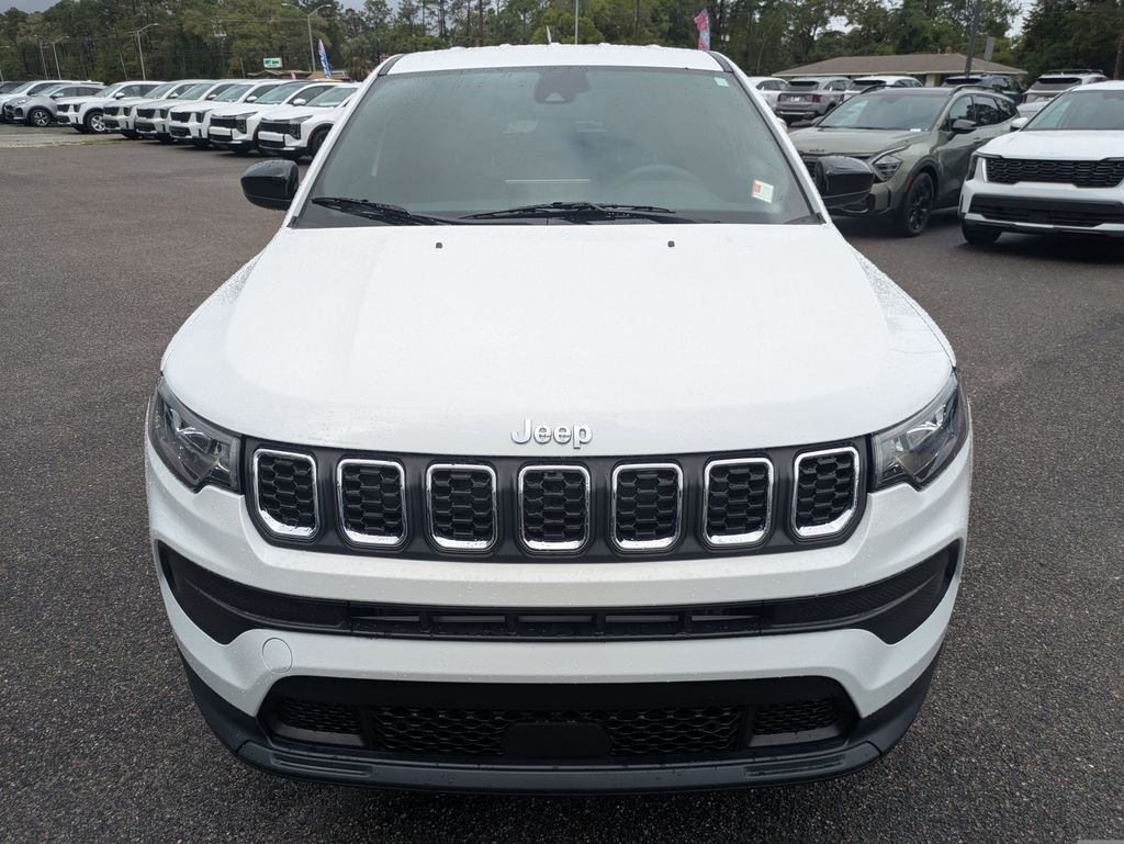 Used 2024 White Jeep Sport image 9