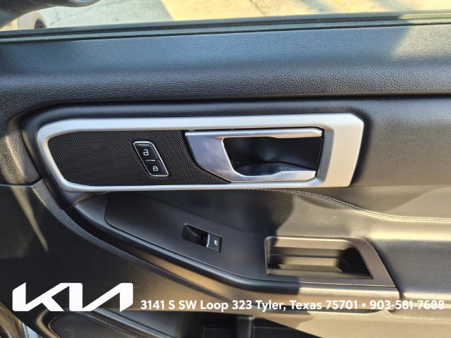 Used 2020 Gray Ford XLT image 16