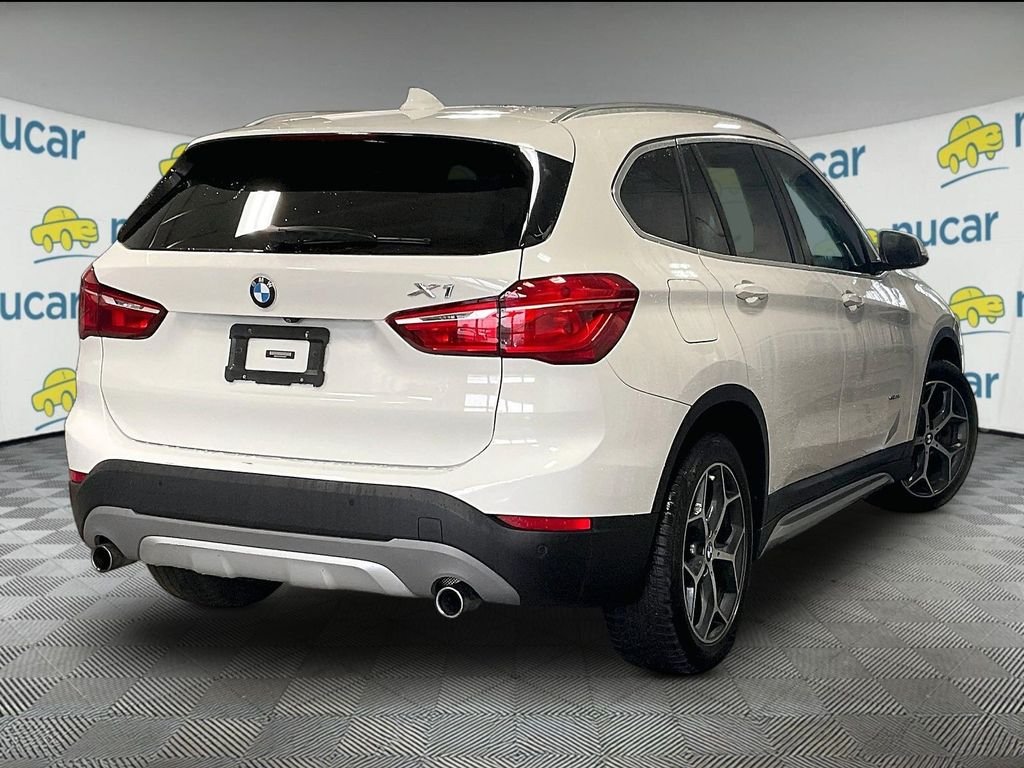 Used 2017 White BMW xDrive28i image 6