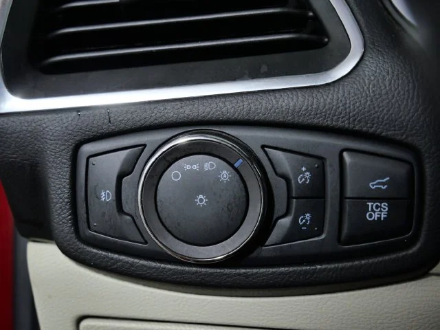 Used 2019 Red Ford Titanium image 25
