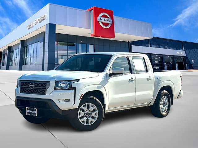 Pre-Owned 2024 Nissan Frontier VQ 3.8L V-6 gasoline direct injection, DOHC, VVEL variable valve control, regular unleaded, engine with 310HP 4x2 Crew Cab SV 4x2