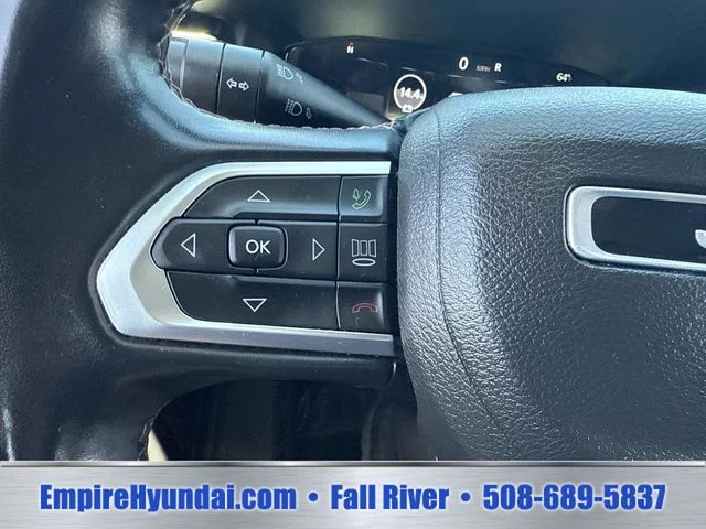Used 2022 Gray Jeep Limited image 31