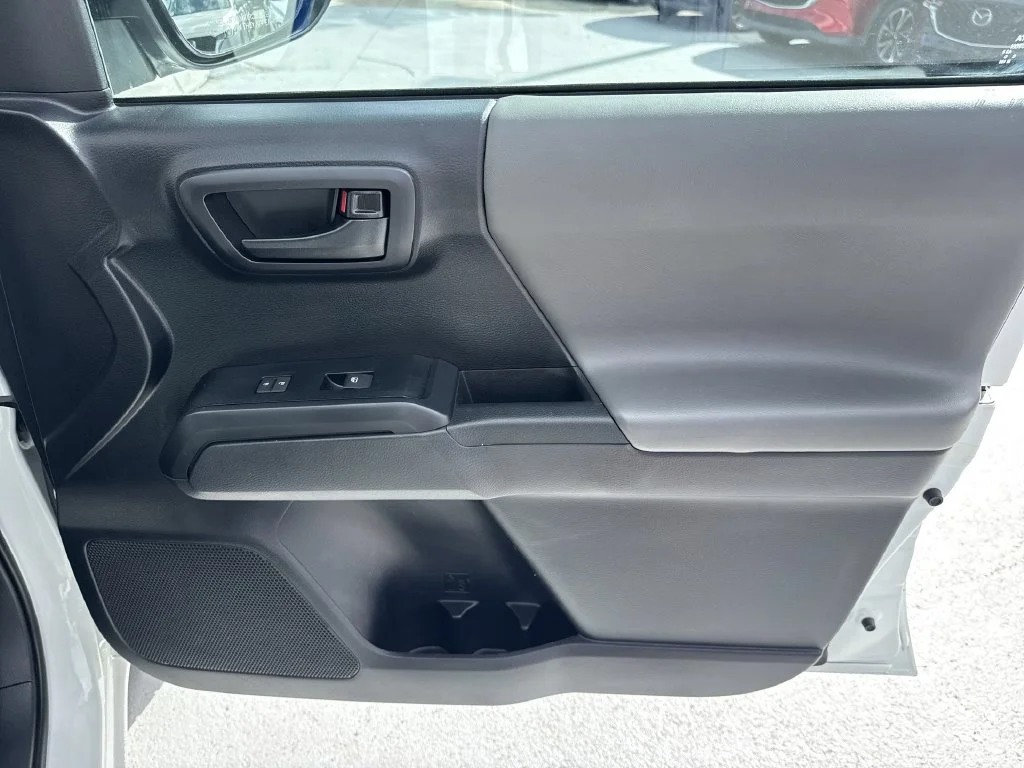 Used 2020 Super White Toyota SR image 41