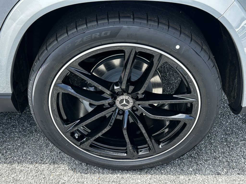 New 2026 MANUFAKTUR Alpine Grey Mercedes-Benz GLS 450 image 23