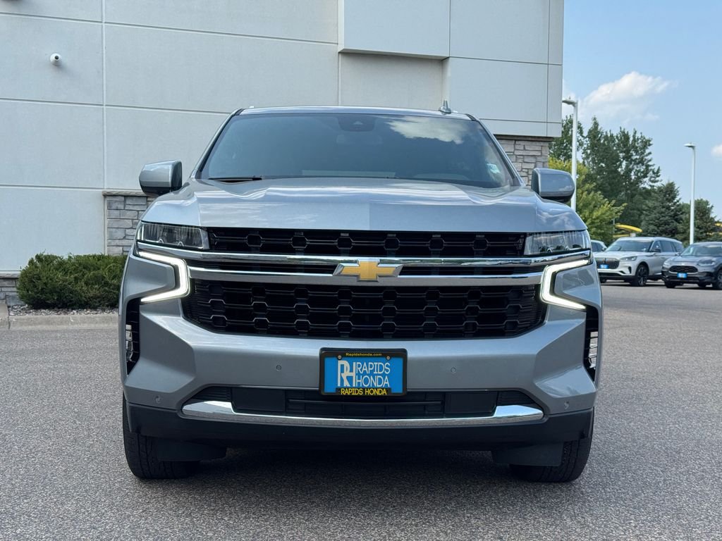 Used 2023 Chevrolet Suburban LS with VIN 1GNSKBKDXPR400305 for sale in Coon Rapids, Minnesota