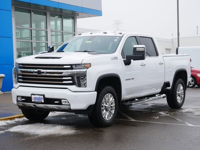 Used 2022 Chevrolet Silverado 3500HD High Country with VIN 1GC4YVEY5NF326211 for sale in Roseville, Minnesota