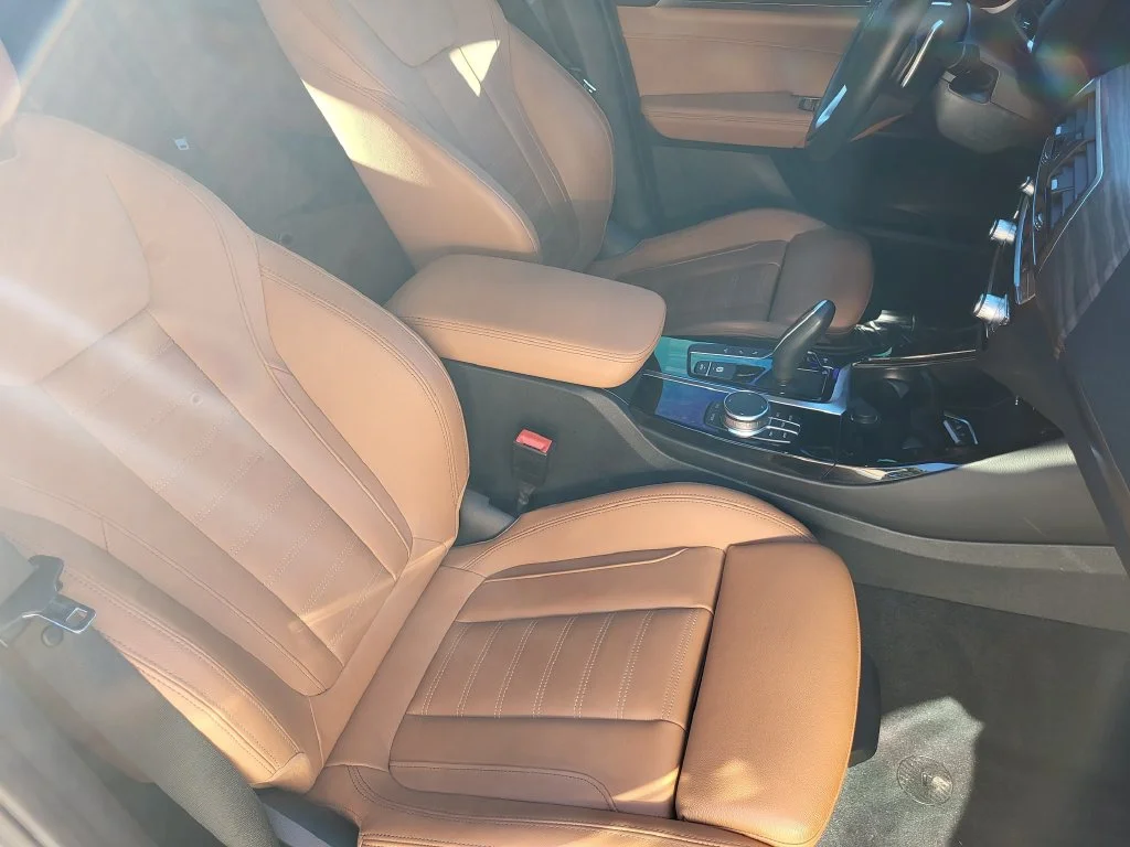 Used 2021 Mineral White Metallic BMW xDrive30i image 26