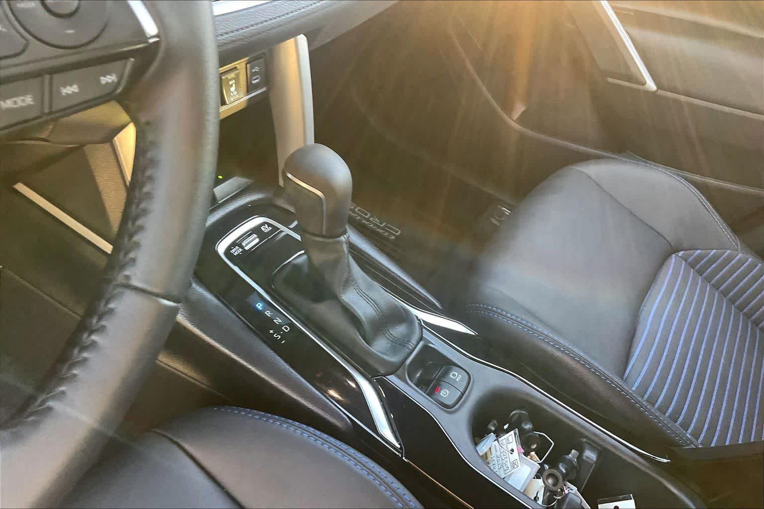 Used 2025 Wind Chill Pearl Toyota Hybrid XSE image 17