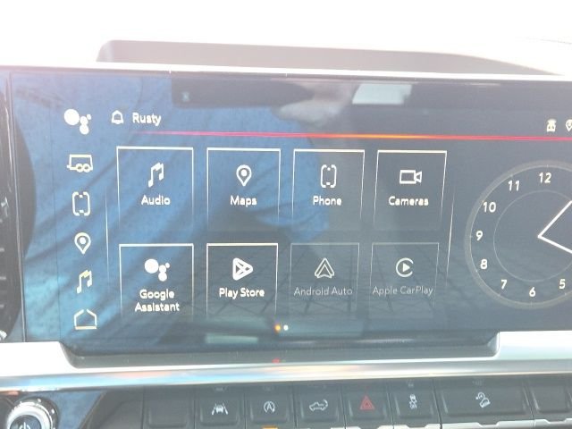 Used 2024 Silver GMC SLE image 29