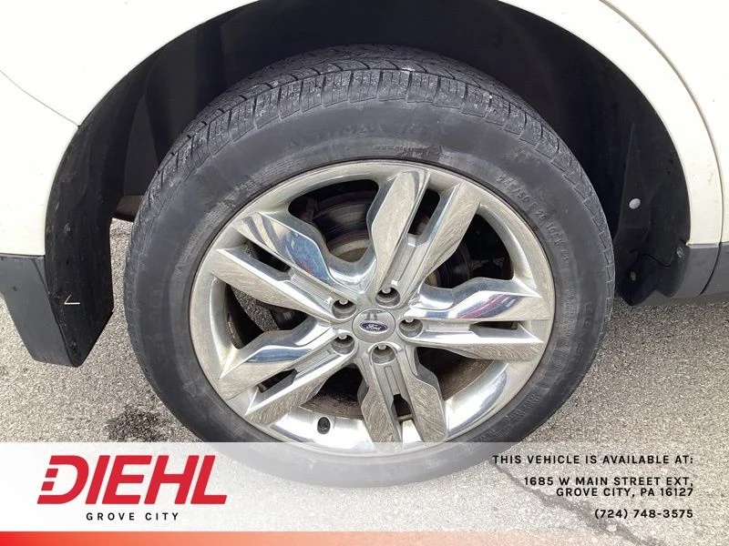 Used 2013 White Ford SEL image 9