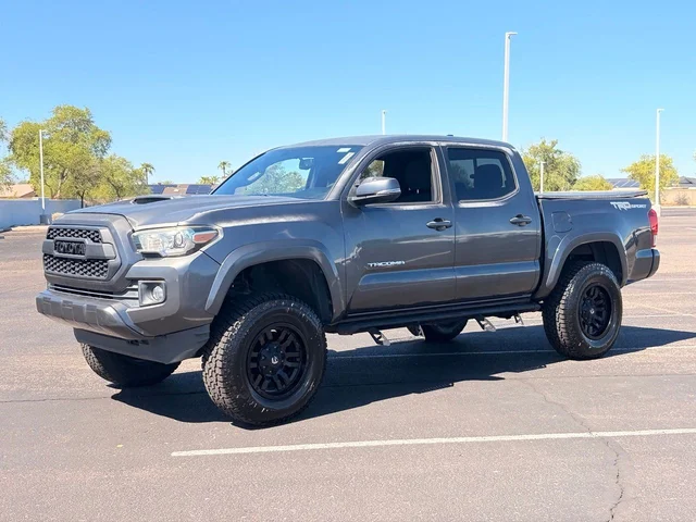 2016 Toyota Tacoma TRD Sport