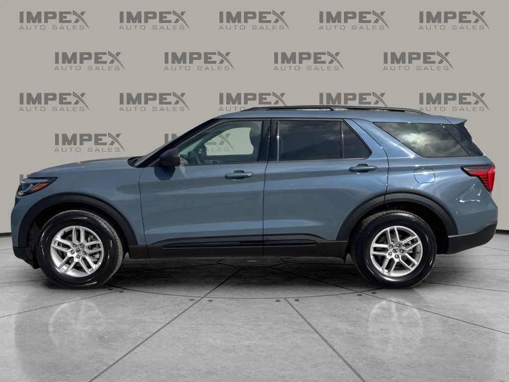 Used 2026 Blue Ford Active image 2