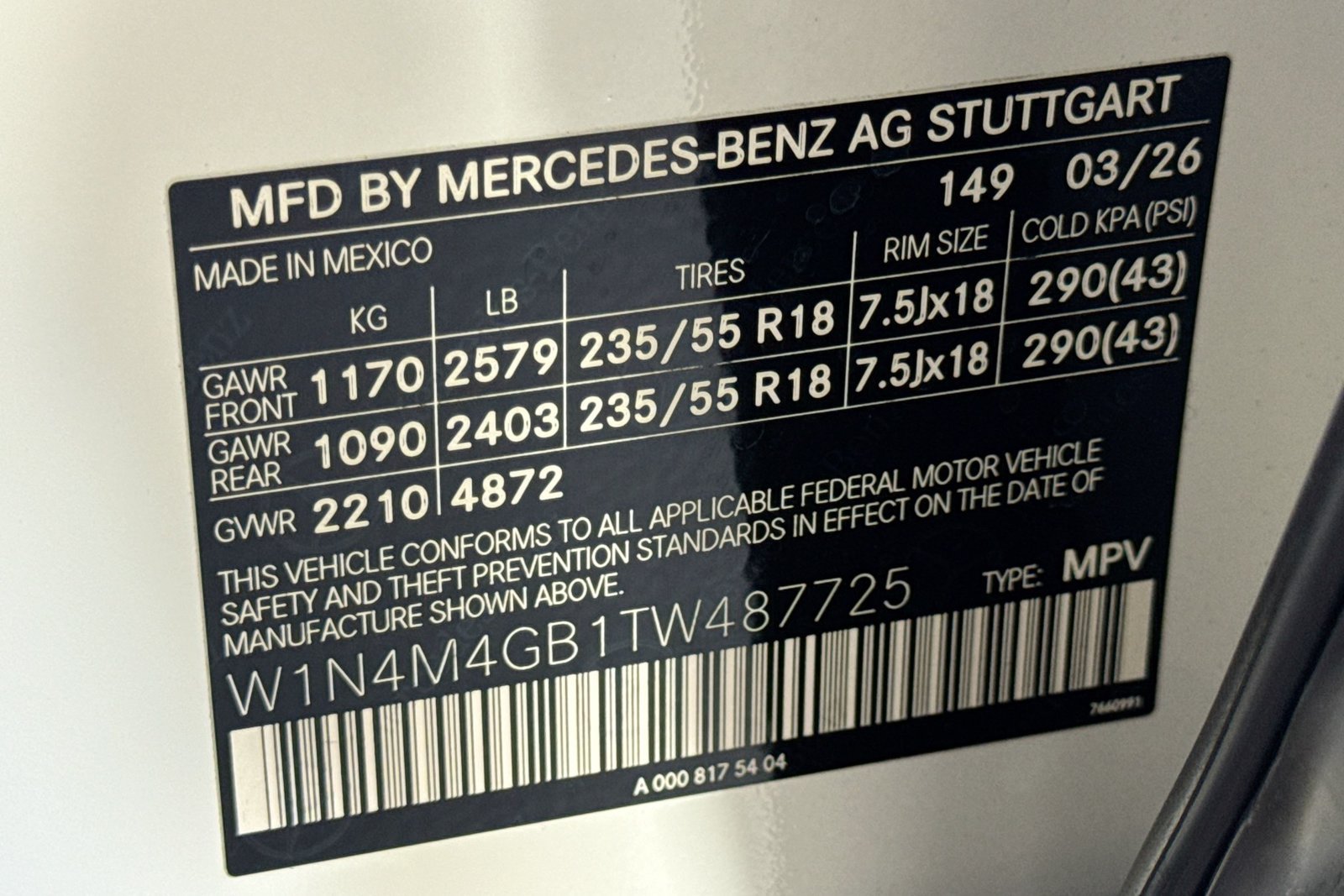 New 2026 Polar White Mercedes-Benz GLB 250 image 30
