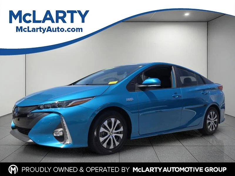 2022 Toyota Prius Prime Limited's photo