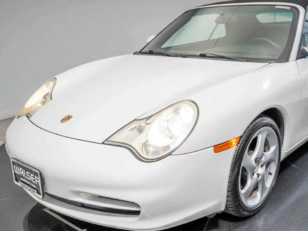 Used 2003 Carrara White Porsche Carrera image 17