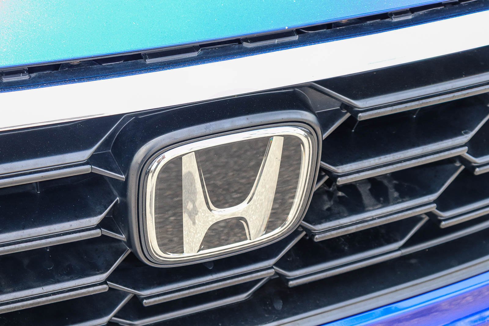 Certified Used 2024 Still Night Pearl Honda LX image 39