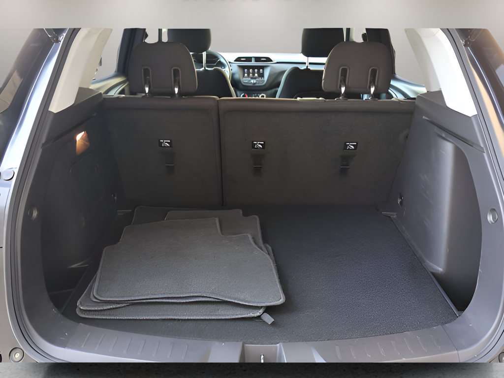 Used 2023 Black Chevrolet LT image 14